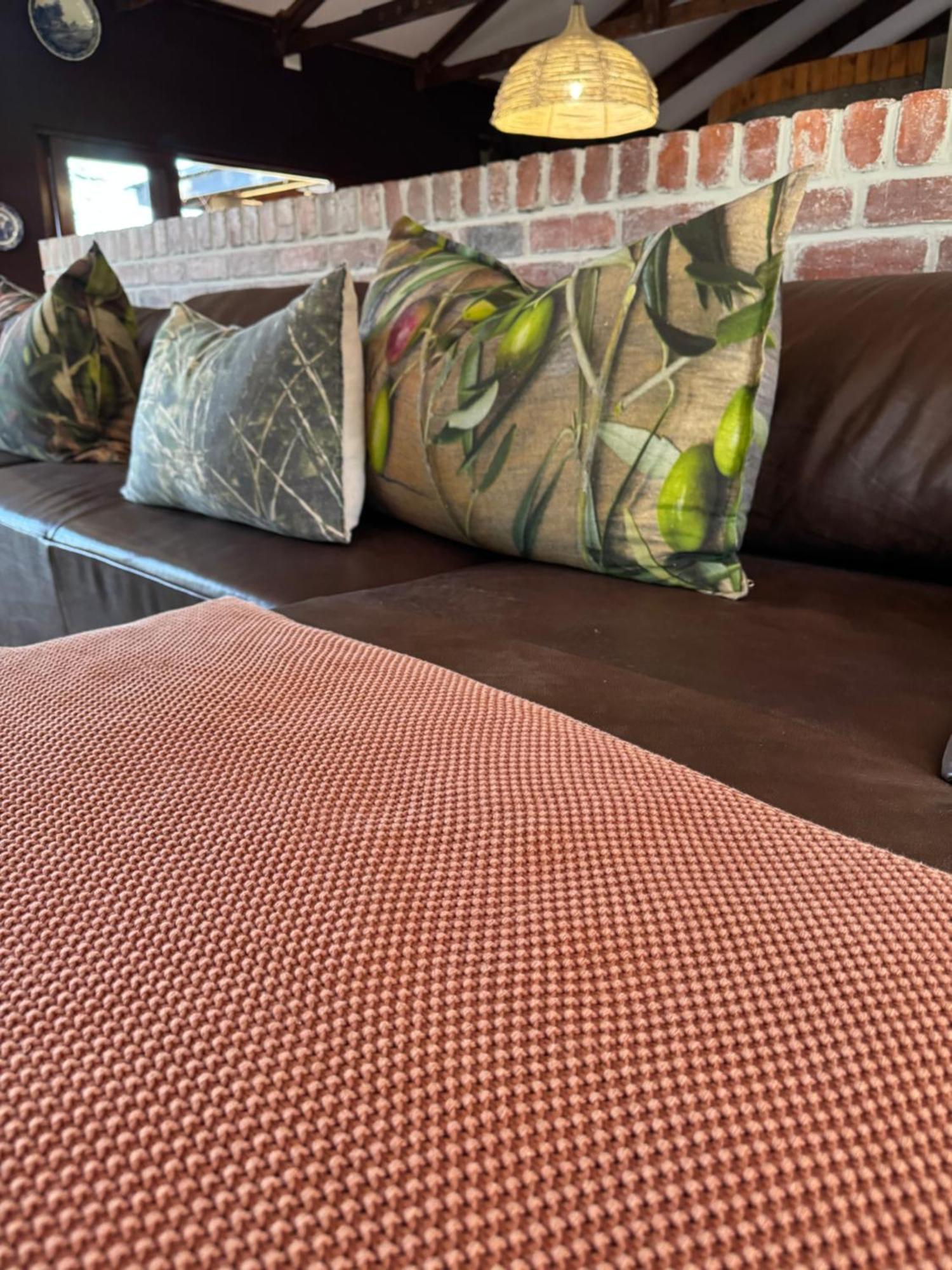 Megumi - Vaal Riverside Retreat - Loadshedding Friendly Parys Bagian luar foto