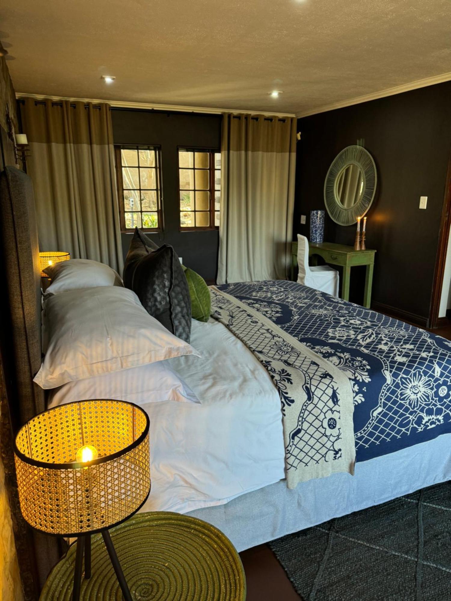 Megumi - Vaal Riverside Retreat - Loadshedding Friendly Parys Bagian luar foto